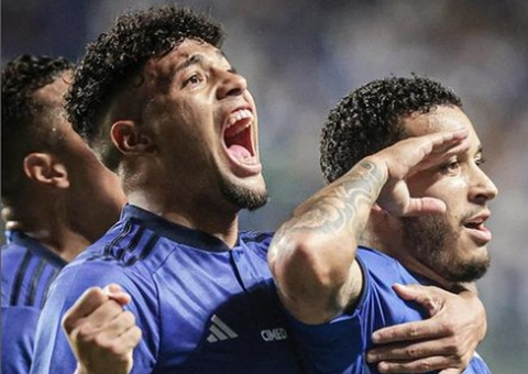 Cruzeiro faz dois gols, bate Náutico e garante presença nas oitavas