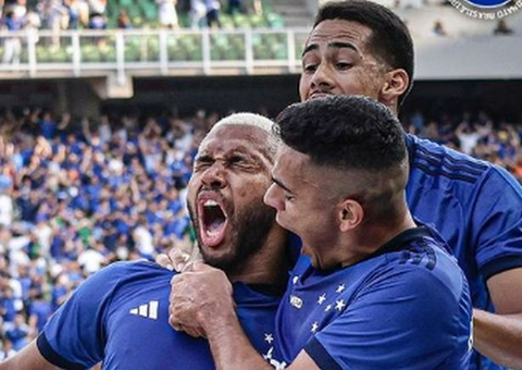 Cruzeiro vence o Santos com dois gols de Wesley e vira líder do Brasileirão
