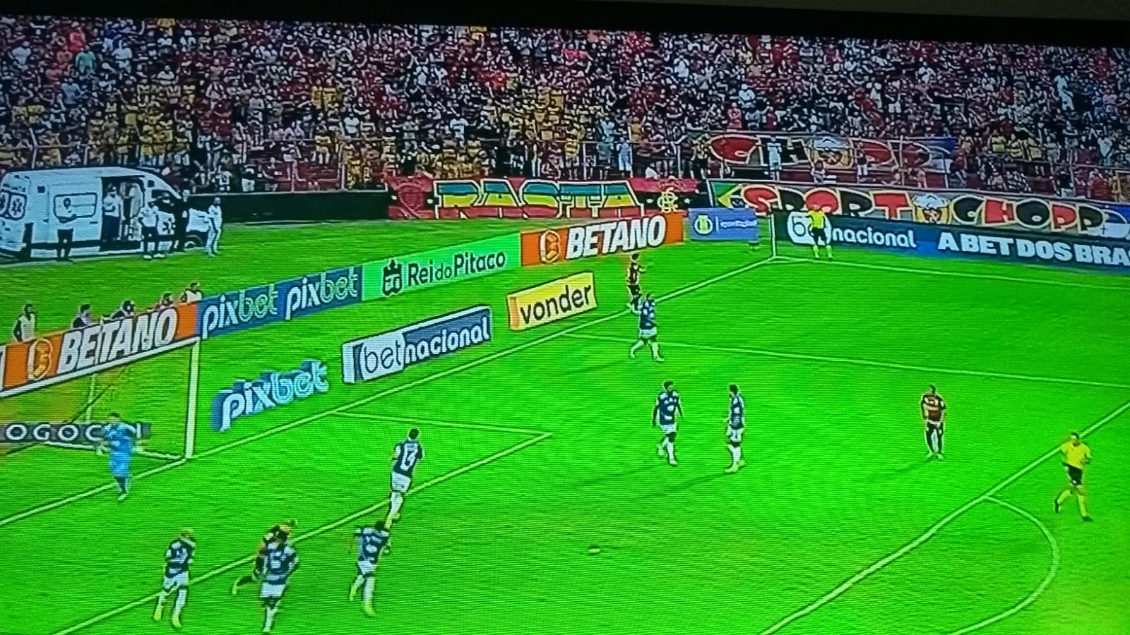 Cruzeiro busca corrigir desempenho após título antecipado da Série B