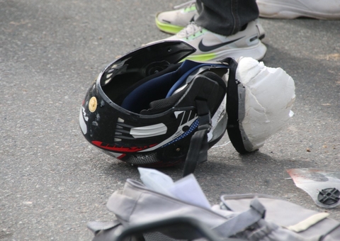 Motociclista que teve cabeça esmagada por carreta deixa filho pequeno e esposa grávida