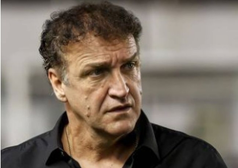 Pressionado, Cuca deixa o Corinthians após duas partidas
