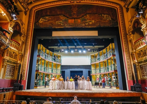 Festival de Ópera do Amazonas estreia dia 25 de abril