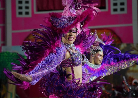 Festival Folclórico do Amazonas inicia Categoria Ouro com sete grupos e arena lotada