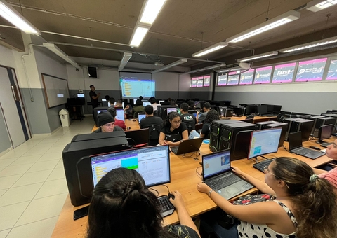 Veja lista de selecionados para oficina de técnicas de comunicação escrita em Manaus