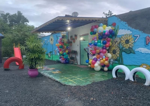 Com novos protocolos de segurança, creche de Blumenau retoma aulas após ataque com 4 mortos