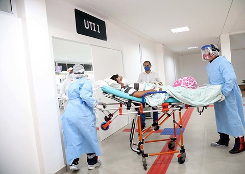 Brasil bate recorde de mortes por covid-19 em 1 semana com aumento de 11%