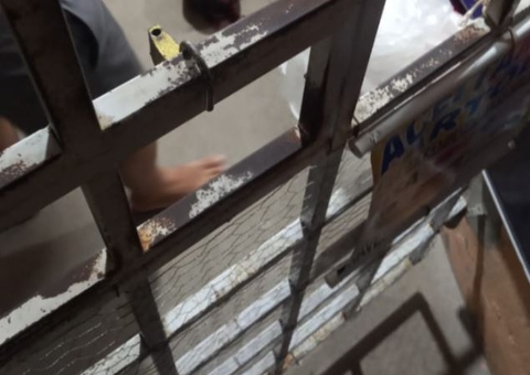 Homem é assassinado a tiros dentro de mercadinho no Tancredo Neves