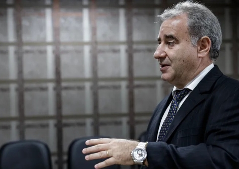 Banco BMG deve restituir valor a cliente que após solicitação de empréstimo