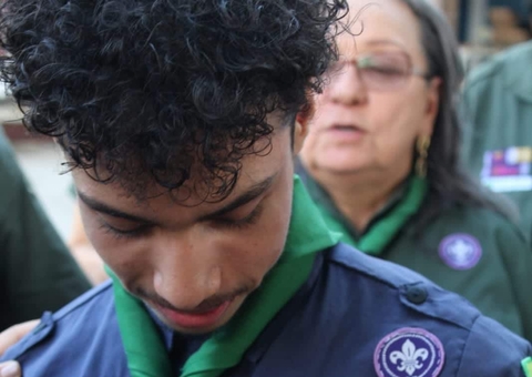 Escoteiro do AM salva vida de colega na escola e ganha a mais alta condecoração dos Escoteiros do Brasil