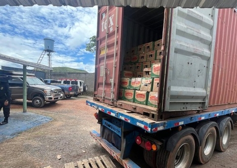 PF prende dois suspeitos de ajudar na entrada ilegal de estrangeiros no Brasil