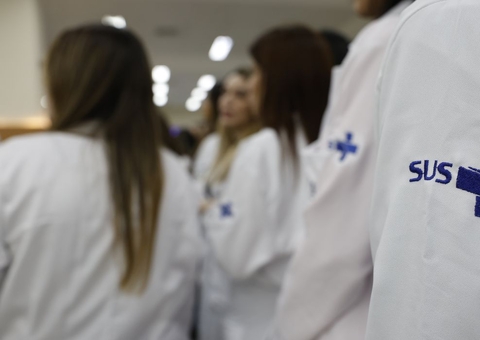 Ministério da Saúde anuncia 3,4 mil bolsas de residência em saúde