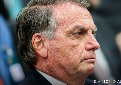 Moraes barra pedido de Bolsonaro para mostrar vídeos durante interrogatório