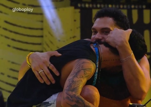 Gêmeo confessa para Vinícius: 'Gosto mais de você do que da Renata e da Eva'