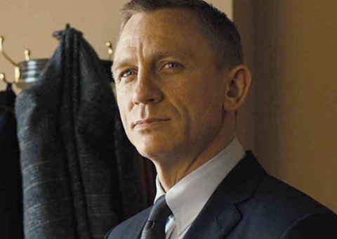 Daniel Craig chora após filmar última cena como 007
