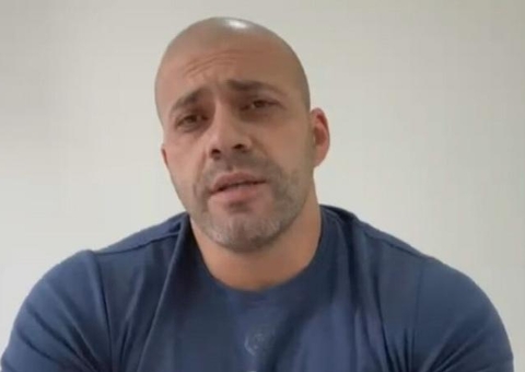 Deputado Daniel Silveira volta para prisão após romper tornozeleira eletrônica