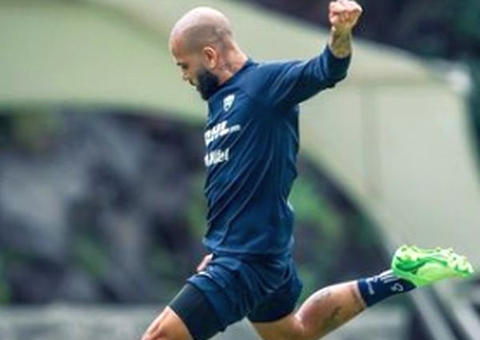 Seleção brasileira mantém força sem laterais ofensivos