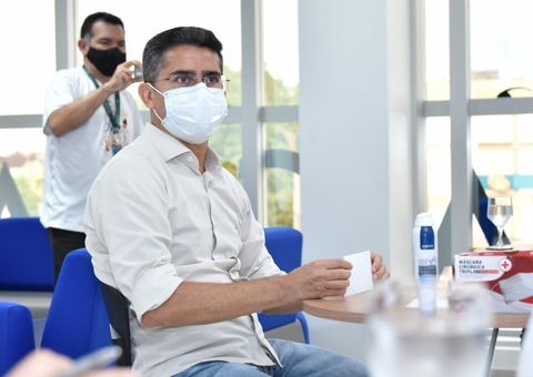 Prefeitura culpa corretor por nomes suspeitos no Auxílio Manauara