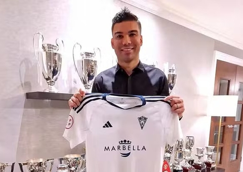 Casemiro compra clube da terceira divisão da Espanha