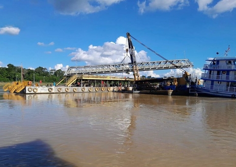 Dnit Amazonas realiza obra emergencial no Porto de Canutama