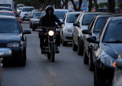 Sensor de colisão lateral poderá se tornar obrigatório nos carros 