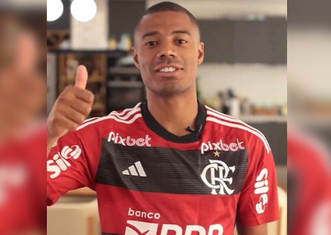 De la Cruz é desfalque do Flamengo contra o Bangu para tratar dor no ombro