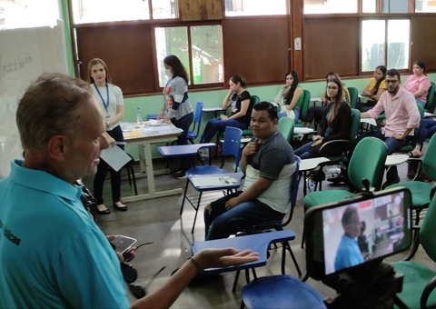 ​Mais de 800 candidatos realizam processo seletivo do TCE-AM neste domingo