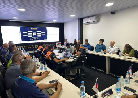 Governo alinha estratégias para abastecimento do transporte aéreo durante seca no Amazonas