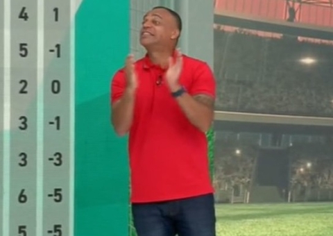 Denilson surpreende com mensagem para Belo ao vivo; vídeo