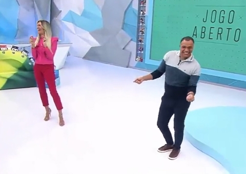 Denilson abre ‘Jogo Aberto’ com música de Belo após fim de briga de 20 anos