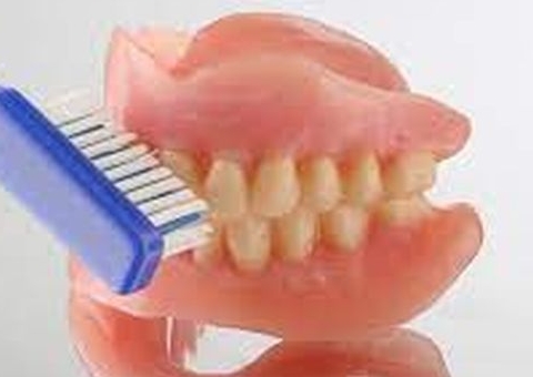 Compra de materiais odontológicos e próteses é de R$ 652 mil em Apuí