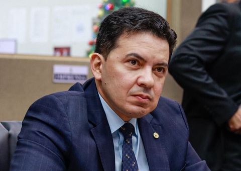 Deputado se justifica sobre lei que proíbe crianças em parada LGBT no Amazonas