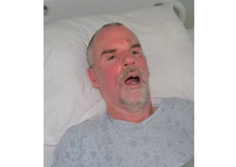 Homem desaparecido há 25 anos é encontrado após família reconhecer foto em jornal 