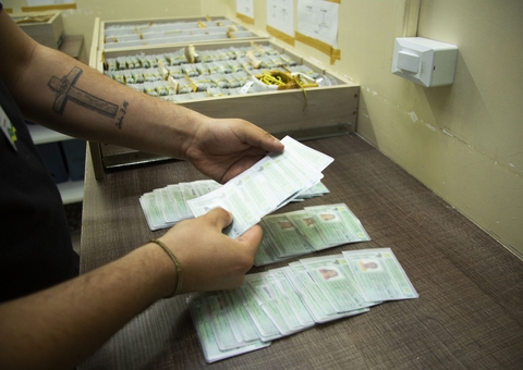 Termina hoje prazo para renovar CNH vencida em novembro de 2021 no Amazonas