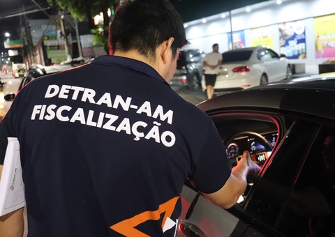 Detran-AM flagra dezenas de motoristas bêbados em plena madrugada de Natal