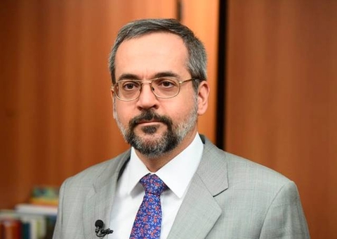 Weitraub diz que Bolsonaro não se reelege e que novos escândalos aparecerão