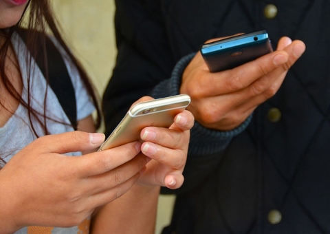 Sábado concentra maior número de furtos de celulares no Brasil