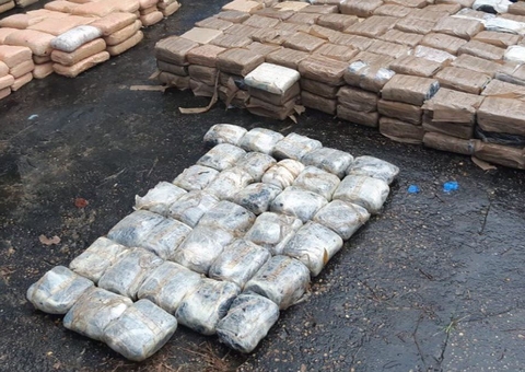 Operação da PF apreende mais de 1 tonelada de drogas no Amazonas 