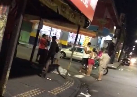 Comerciante é morto a facadas na frente de amigos em bar de Manaus