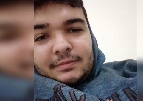 Entregador é decapitado ao ser atingido por carga de vidro em grave acidente