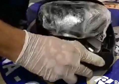 Drogas e remédios à base de maconha são apreendidos em encomendas dos Correios em Manaus