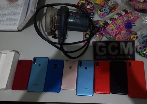 Assaltante se esconde em guarda-roupa para fugir da polícia no Amazonas