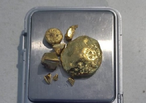 Pela 2ª vez, PF apreende ouro ilegal em aeroporto no Amazonas