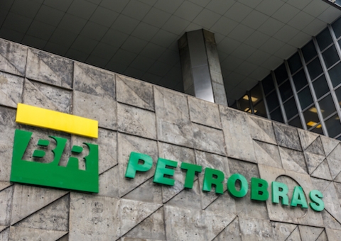 Petrobras abre concurso com salário inicial de R$ 11.716,82; Veja edital