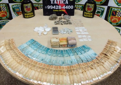 Dupla é presa com drogas e R$ 11 mil do 'chefe' em Manaus