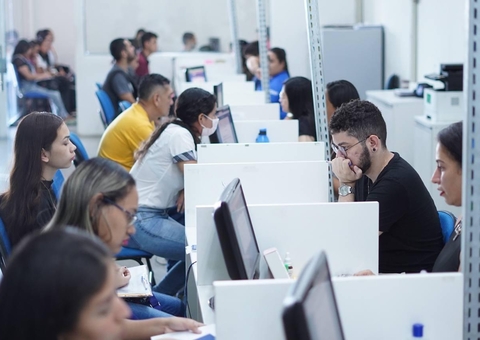 Vendedor e mais: confira as 126 vagas de emprego do Sine Amazonas para esta quarta 