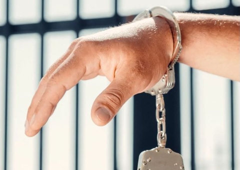 18 são presas e 4 armas são apreendidas em 24 horas no Amazonas