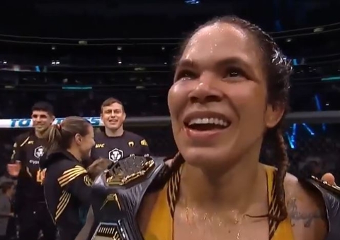 Em revanche, Amanda Nunes toma de volta cinturão e massacra Juliana Peña no UFC