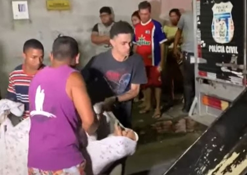 Mulher crava faca no peito do marido durante discussão em Manaus