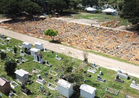 Cemitérios de Manaus realizam 30 sepultamentos nesta sexta-feira
