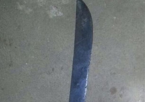 Discussão entre homens termina com vítima ferida a terçadadas em Manaus